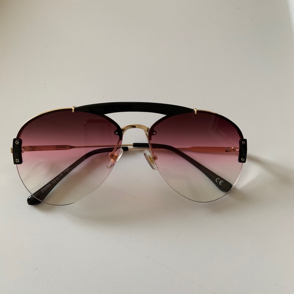 Stylish Black and Pink Sunglasses